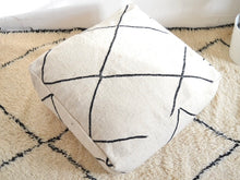 Load image into Gallery viewer, Moroccan Beni Ourain Pouf Geometric Black and White