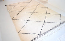 Load image into Gallery viewer, Beni Ourain Rug 6 x 3 M New Hand-knotted Berber Rug