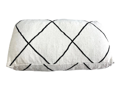 XL Moroccan Beni Ourain Pouf Geometric Black and White Kilim Moroccan Pouf